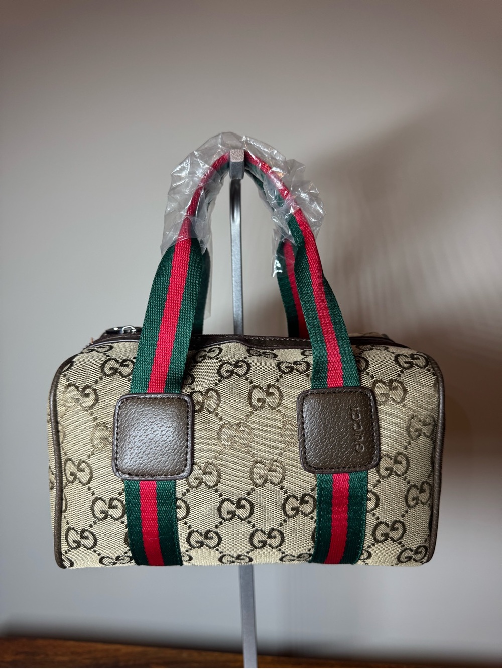 Mini Bag with Green-Red Straps; No Brand